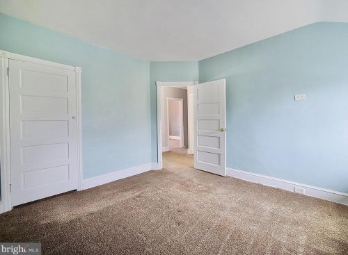 632 10th St, Boothwyn PA 19061-0045 exterior