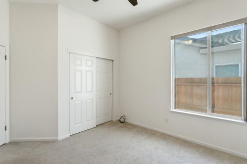 9247 Brown Rd, Elk Grove CA  95624-3917 exterior