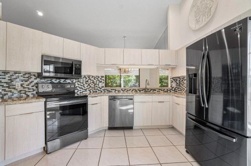 7565 Lexington Club Blvd, Delray Beach, FL 33446-3466