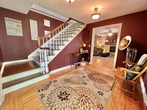 428 Westview Ave, Clinton, WI 53525-9776