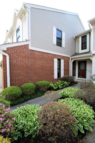 1577 Englewood Pl, Florence, KY 41042-7015