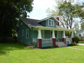 2715 Fairview St, Knoxville, TN 37917-3829