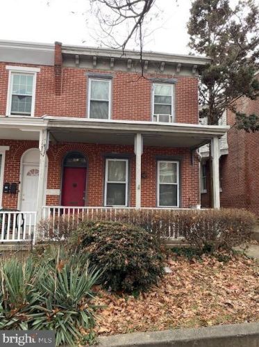 110 23rd St, Wilmington, DE 19802-4334