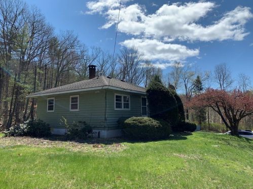49 Mountain Rd, Erving, MA 01344-9723