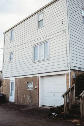 2013 Ridge Ave, New Kensington PA  15068-4043 exterior