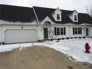 1731 Westport Cv, Cuyahoga Falls, OH 44224-1569