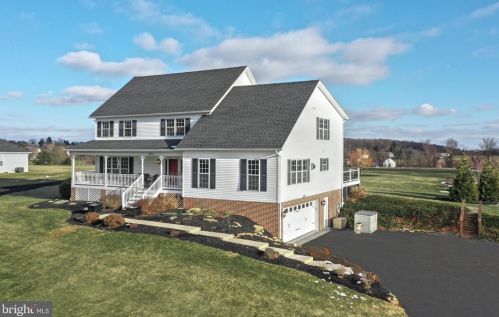 4240 Evergreen Rd, Cross Roads, PA 17322-8537