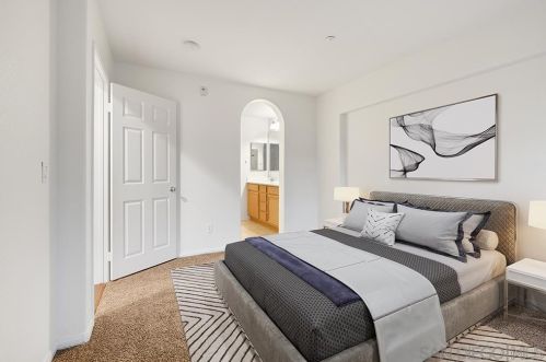 2926 Escala Cir, San Diego, CA 92108-6722