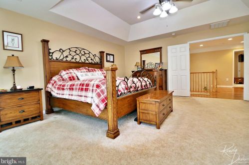 320 Stephen Ct, Charles Town WV  25414-4126 exterior