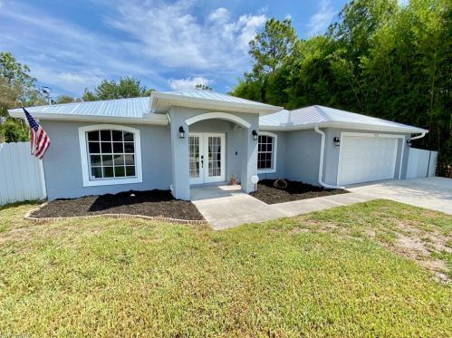 511 Ames St, Lehigh Acres, FL 33974-5550