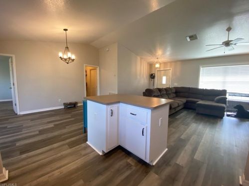 4328 6th Ave, Cape Coral FL  33914-7506 exterior