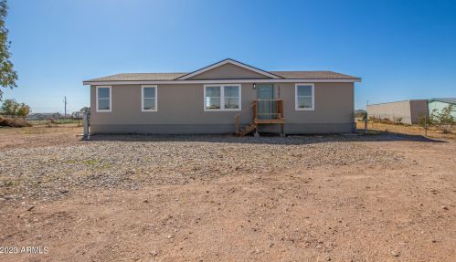 38203 Willetta St, Tonopah, AZ 85354-7194