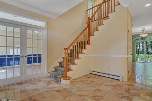 4 Gloede Ct, Parsippany NJ  07054-4363 exterior