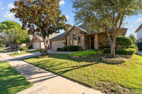 216 Red Bluff Dr, Hickory Creek, TX 75065-3619