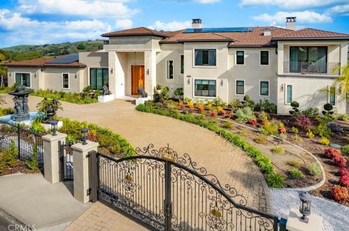 15877 Esquilime Dr, Chino Hills, CA 91709-2218