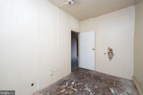 1205 Atlantic Ave, Camden NJ  08104-1203 exterior