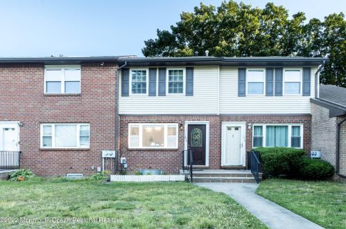 1024 Tammy Ct, Bricktown, NJ 08724-7180