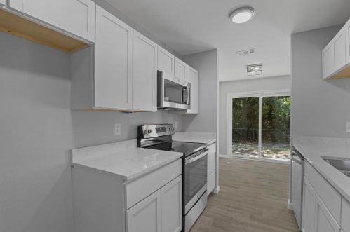 1731 Eastcliff Dr, Dallas TX  75217-1258 exterior