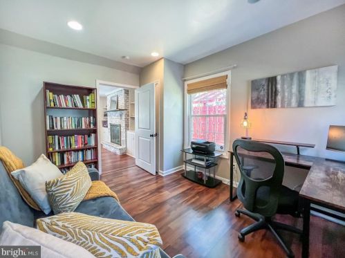 433 Jefferson Ave, Yardley PA  19067-2135 exterior