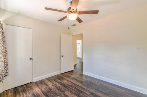 3210 11th Ave, Saint Petersburg FL  33713-5404 exterior