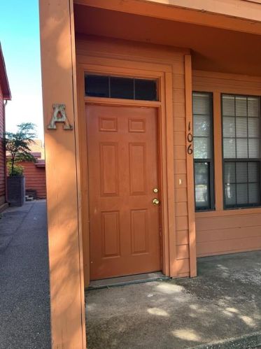1305 Villa Maria Rd, Bryan, TX 77801-4220