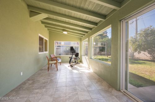 519 Lucas Dr, Santa Maria CA  93454-3828 exterior