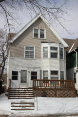 2817 Cramer St, Milwaukee WI  53211-3556 exterior