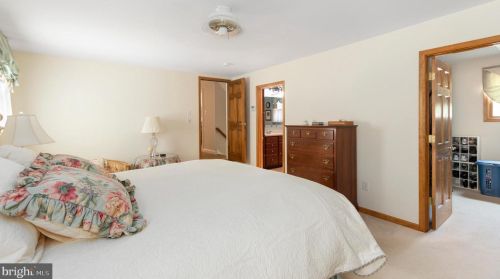 27 Brandywine Dr, Berlin Boro NJ  08009-2225 exterior