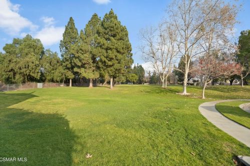 1253 Tivoli Ln, Simi Valley CA  93065-0994 exterior