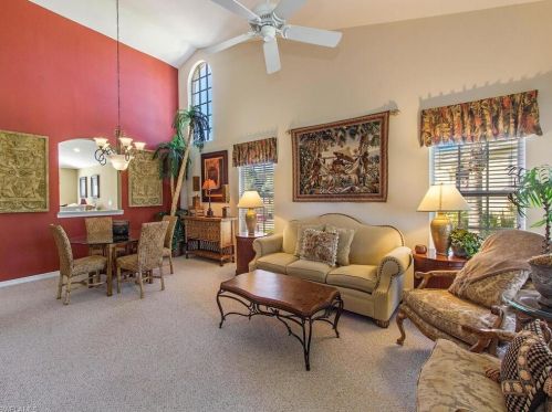 5964 Sand Wedge Ln, Naples, FL 34110-3300