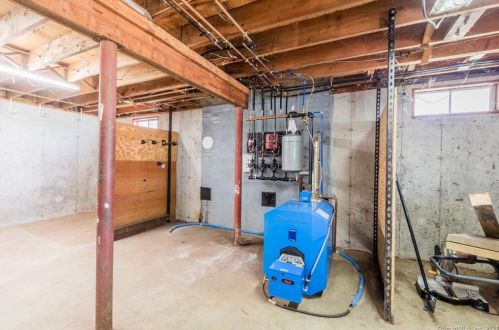 34 Cedar Hill Ln, Colchester CT  06420-4007 exterior