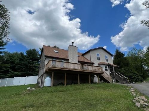 27 Yellow Run Rd, Jim Thorpe, PA 18229-2704