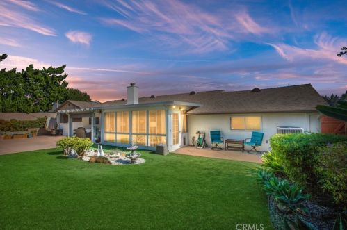 3107 Austin Ave, Simi Valley, CA 93063-1802