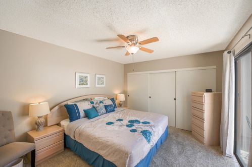 4 Tortosa Dr, Rancho Mirage CA  92270-4751 exterior