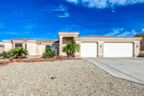 4031 Bluegrass Dr, Lake Havasu City, AZ 86406-4519