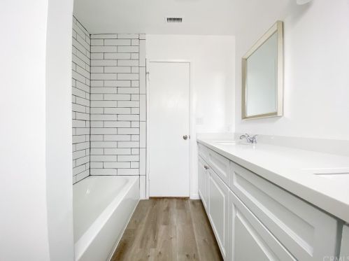 13626 Cerise Ave, Hawthorne CA  90250-7779 exterior