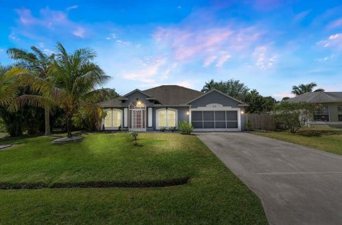 534 Fairway Ave, Fort Pierce, FL 34983-2906