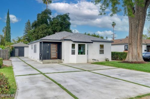 14363 Collins St, Van Nuys CA 91316-1030 exterior