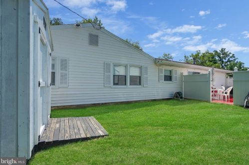 2 Nevada Ln, Willingboro NJ  08046-1315 exterior