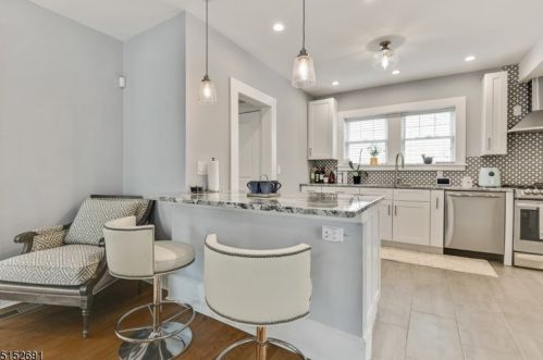 31 Madison Ave, East Orange NJ  07017-4613 exterior