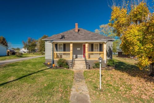 1216 Cannon Ave, Sweetwater, TN 37874-2015