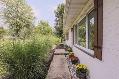 8414 Hoover Ct, Liberty Township, OH 45042