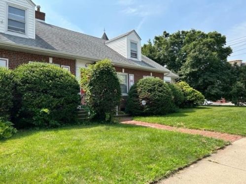 148 Avenue C, Bayonne NJ  07002-2432 exterior