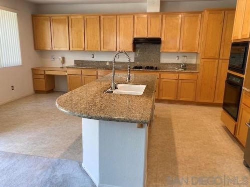 11475 Swan Lake Dr, San Diego, CA 92131-2919