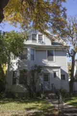 146 Emerald St, Minneapolis MN  55414-3564 exterior