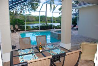 8425 Mallards Way, Naples FL  34114-9489 exterior