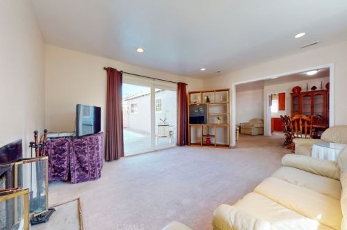 1317 Windsor St, West Covina CA  91790-4629 exterior