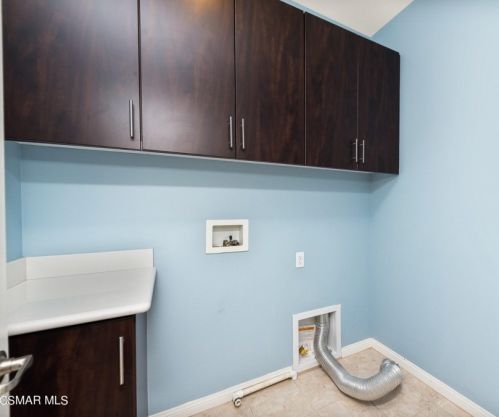 723 Forest Park Blvd, Oxnard CA 93036-5311 exterior