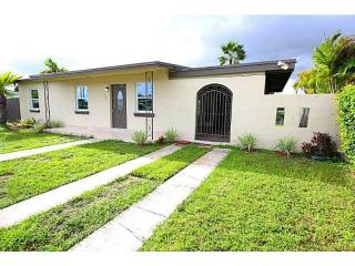 11260 57th Ter, Miami, FL 33173-1054
