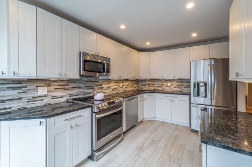 55 Villas Cir, Huntington Station NY  11747-3059 exterior